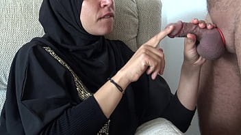 Istri Arab Yang Suka Ditipu Dan Anak Tirinya Yang Nakal