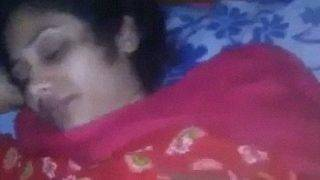 Pasangan Suami Istri Bangladesh Bercinta Dan Beradegan Mesra Di Rumah Terekam Kamera