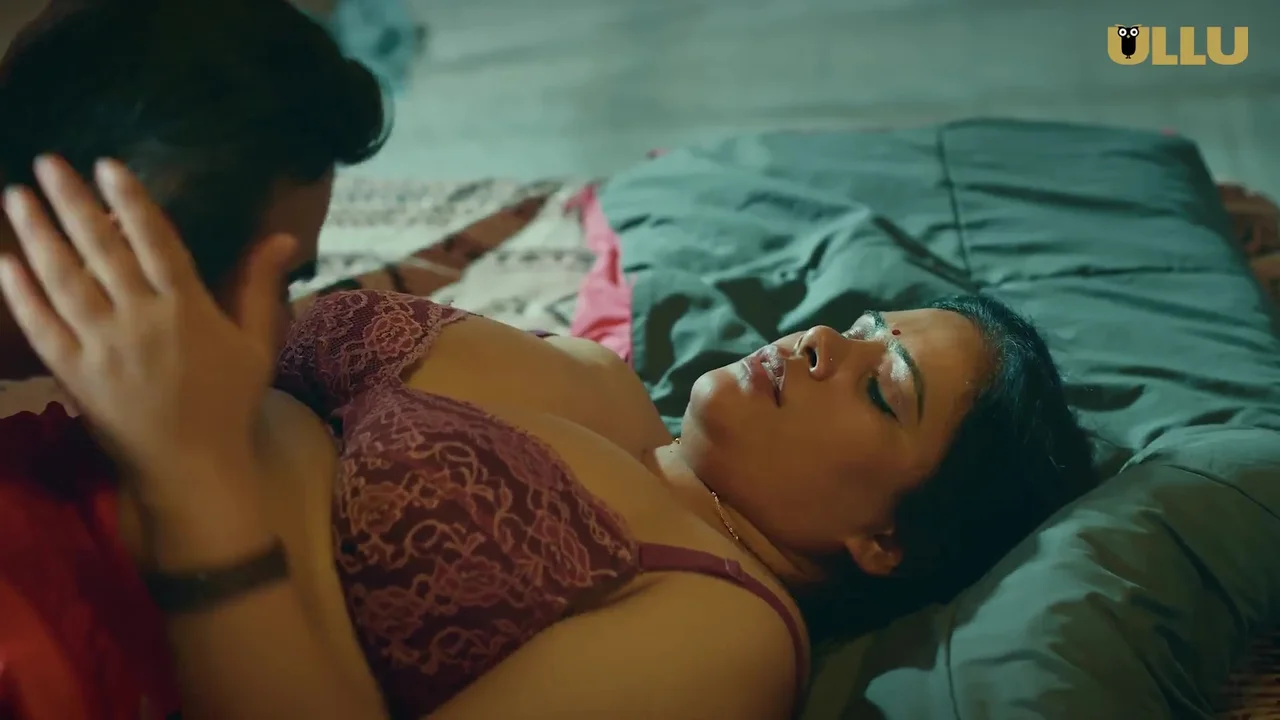 Raja 2025: Episode 2 – Kundi Mat Khadkao, Gairah Membara Di Seri Panas Ullu