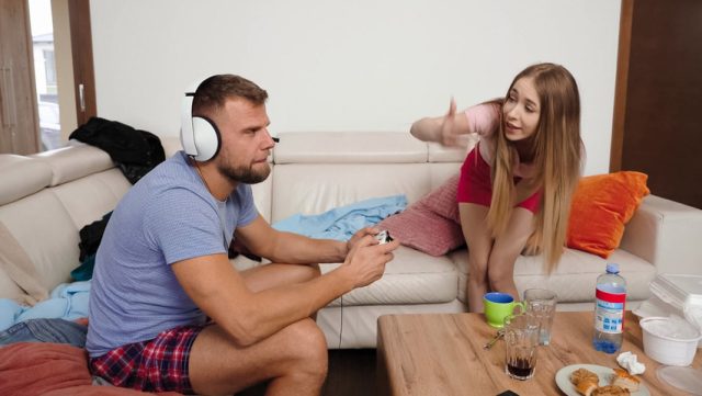 Rumah Bersih, Ranjang Kotor