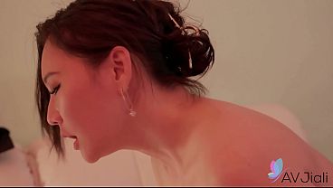 Mio, Ibu Rumah Tangga China, Bergairah Bercinta Dengan Pria Baru Yang Menggairahkan.