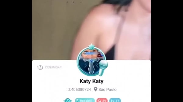 Tarian Menggoda Di Bigo Live Dengan Bikini Yang Menggoda