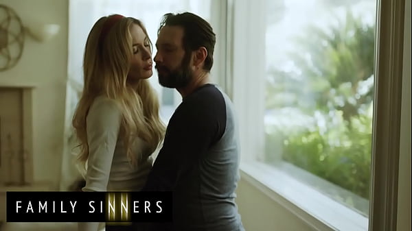 Nafsu Liar Kakak Tiri Dan Adik Tiri Blonde (aiden Ashley, Tommy – Dosa Keluarga)