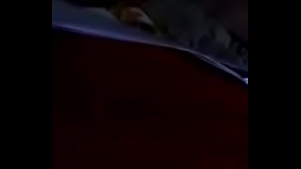 Bicara Mesra Sambil Merangsang Diri Sendiri