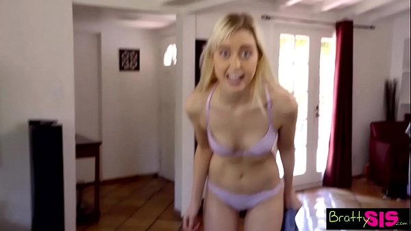 Gadis Nakal – Kakak Tiriku Kecanduan Seks Dan Aku Yang Jadi Pelampiasannya!