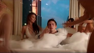 Milf Arab Montok Pengen Kabur Dari Suami Negro