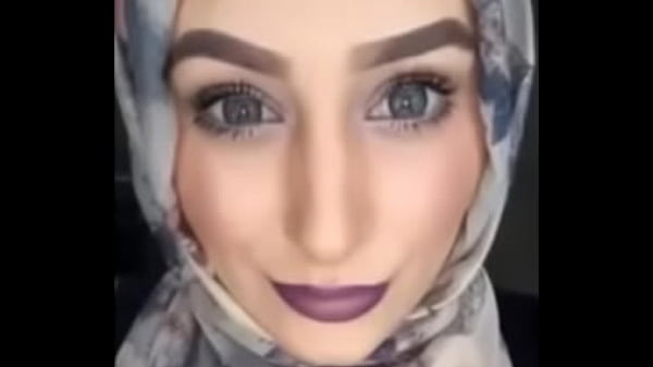 Gadis Arab Menggoda Dengan Nafsu Liar