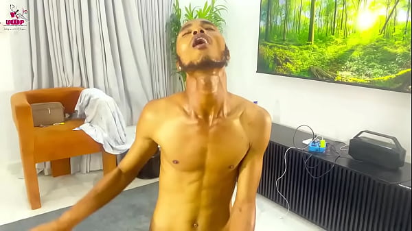 Kakak Tiri Dan Adik Tiri Yang Tak Tahan Godaan