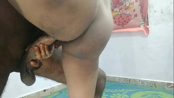 Bhabhi India Panas, Adegan Ranjang Seru Buatan Rumah