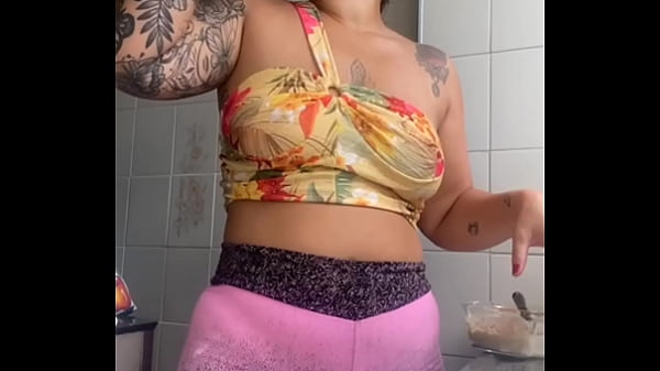 Mamerat Mupukku Yang Bengkak Dan Basah Di Siaran Langsung