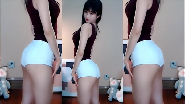 Cô Nàng Trung Quốc Uốn éo Vòng Eo Quyến Rũ