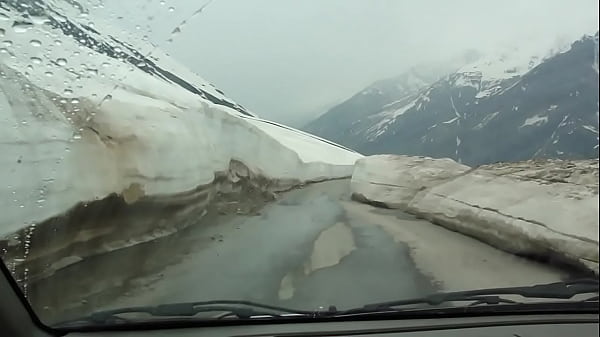 Nafsu Liar Di Ranjang: Kisah Panas Yang Bikin Merinding