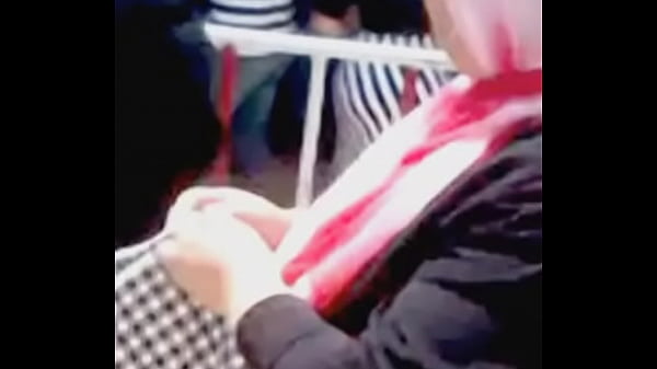 Pantat Besar Arab Tunisia Yang Menggoda